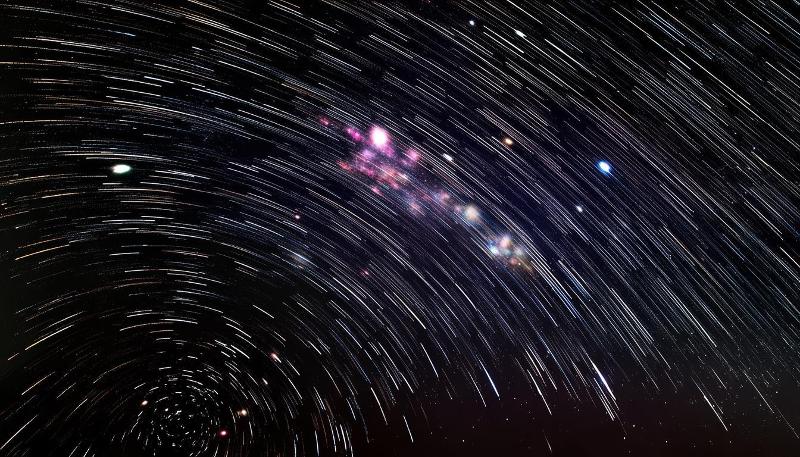 星轨一周:致星栈的365光年日记